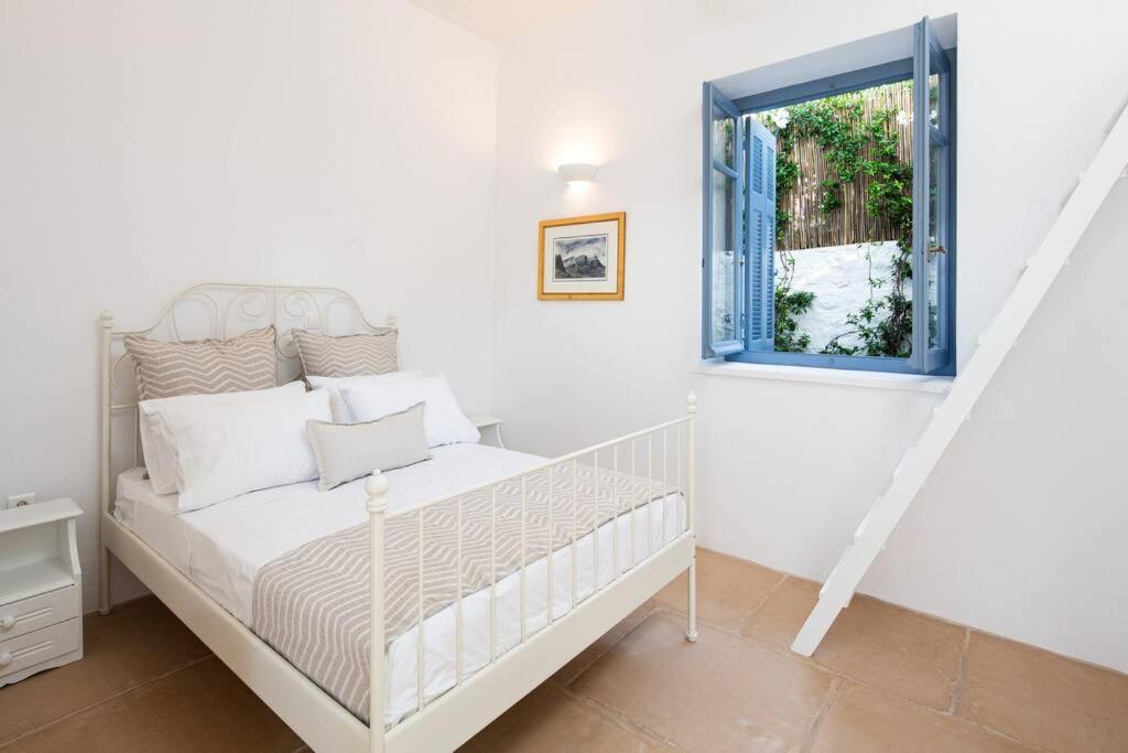 Nefeli Villa 伊兹拉 外观 照片